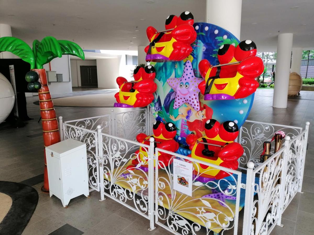 Happy Holiday Suite @ I-City Shah Alam Bagian luar foto